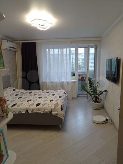 2-к. квартира, 49 м², 8/9 эт.