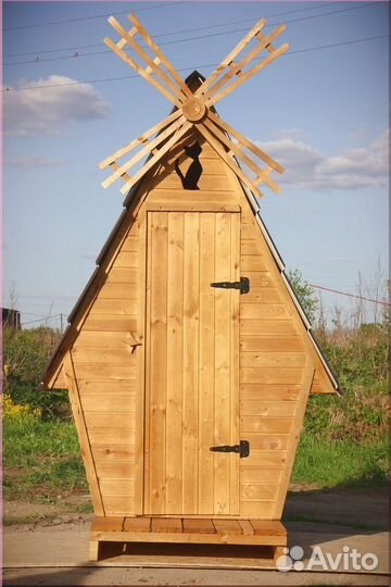 Дачный туалет деревянный HAT112