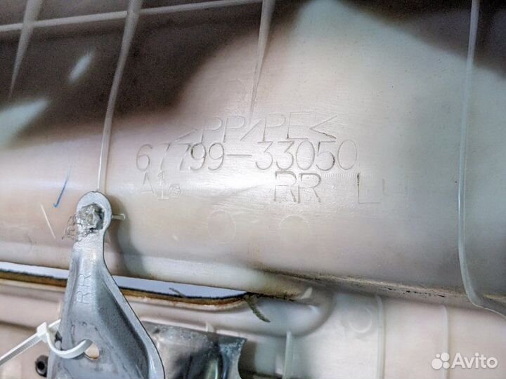 Обшивка двери задняя левая Toyota Camry 2AZ 2005