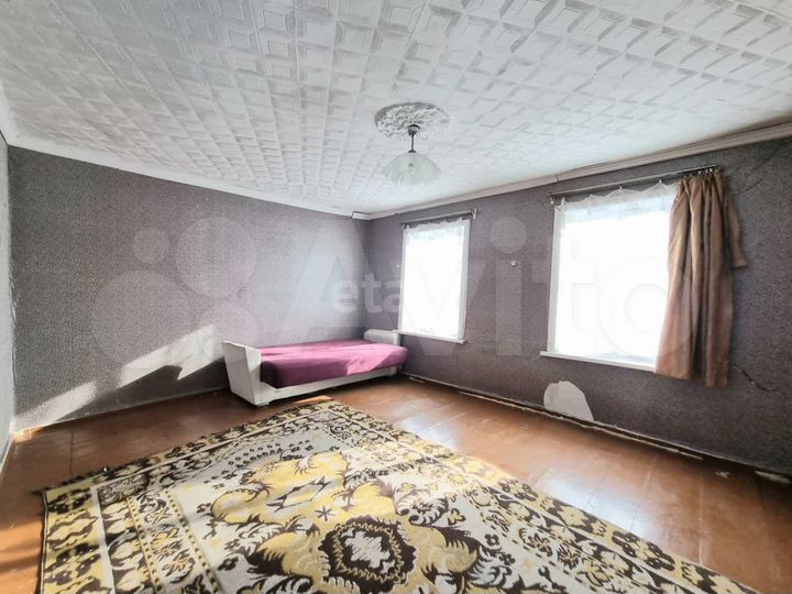 Дом 38,5 м² на участке 3,3 сот.