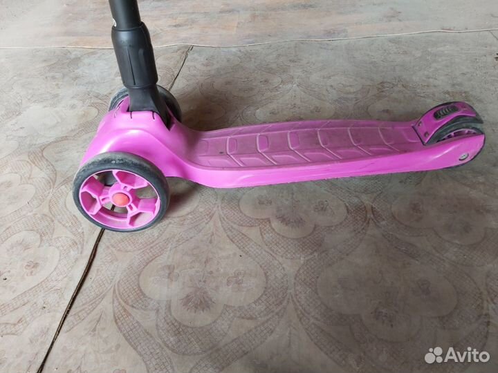 Детский самокат трёхколёсный TT scooter