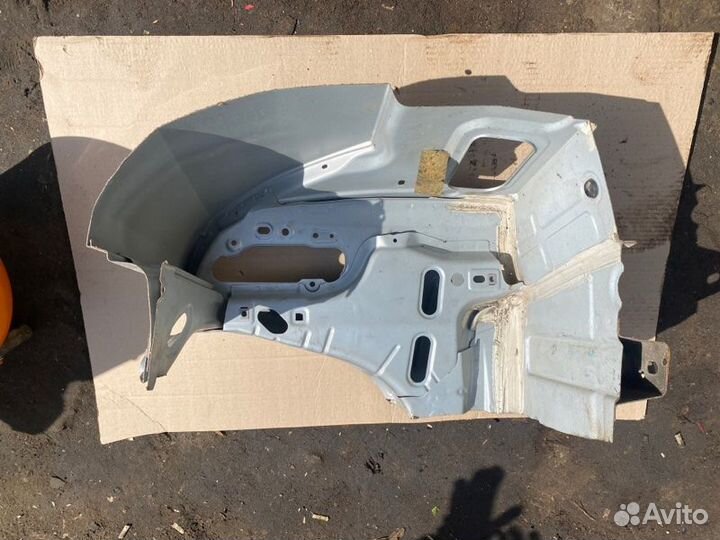 Задняя часть кузова Ford Focus 2 седан 1.8 qqdb