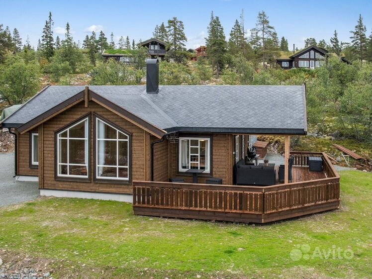 Лафет дом норвежская рубка. Норвежские дома проекты. Норвежская дача хитта. Норвежский лафет дом в норвегии. Норвежские домики.