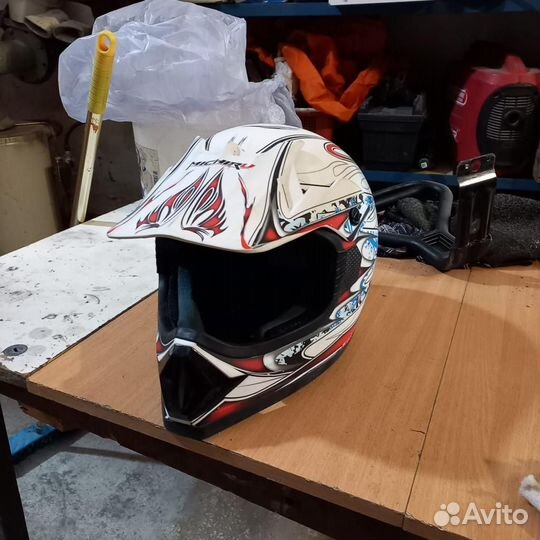Шлем для мотокросса