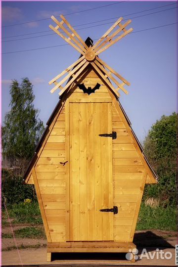 Уличный туалет с установкой KEY667