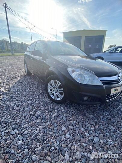 Opel Astra 1.6 МТ, 2010, 350 000 км