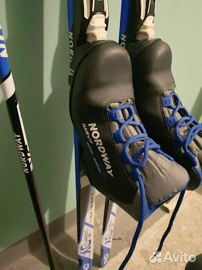 Лыжи беговые детские 140 с ботинками 33