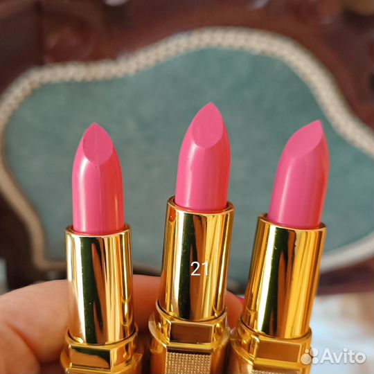 Помада Dali Испания розовая ягодная