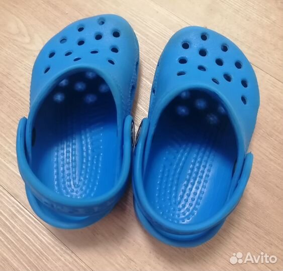 Crocs 4/5