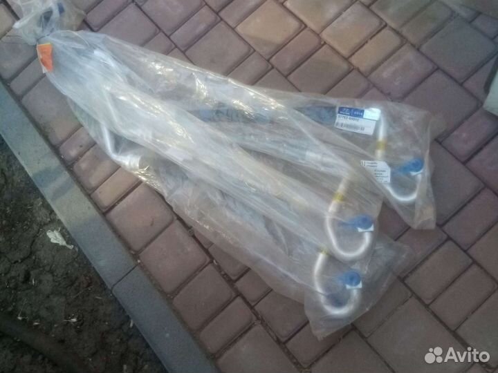 Патрубок шланг кондиционера Hyundai Grand Starex