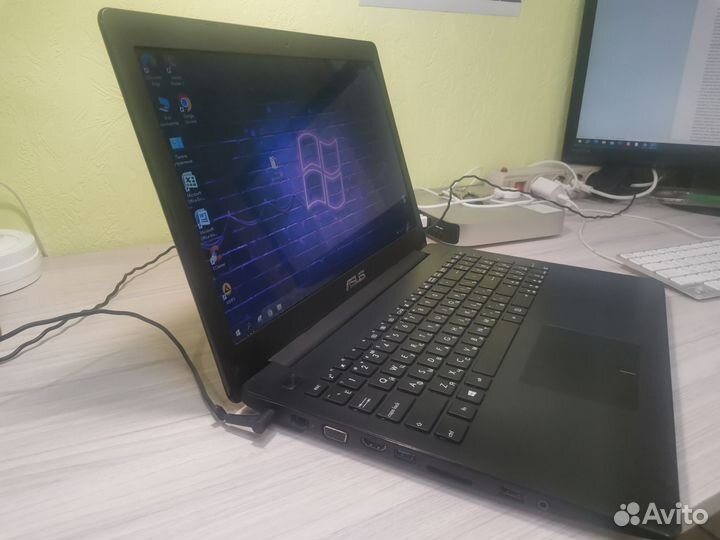 Ноутбук Asus
