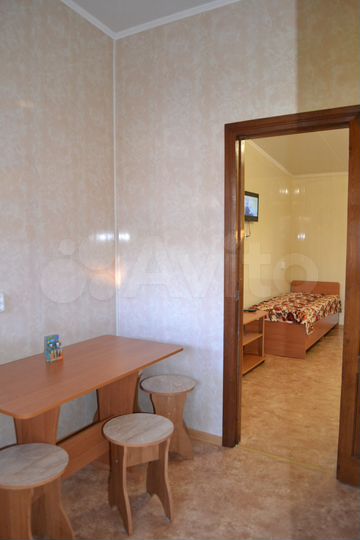 Комната 35 м² в 1-к., 1/2 эт.