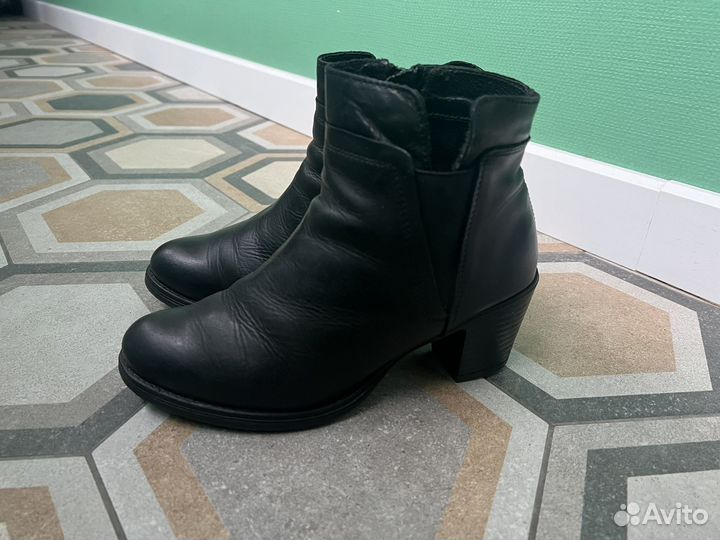 Полуботинки ботильоны 38
