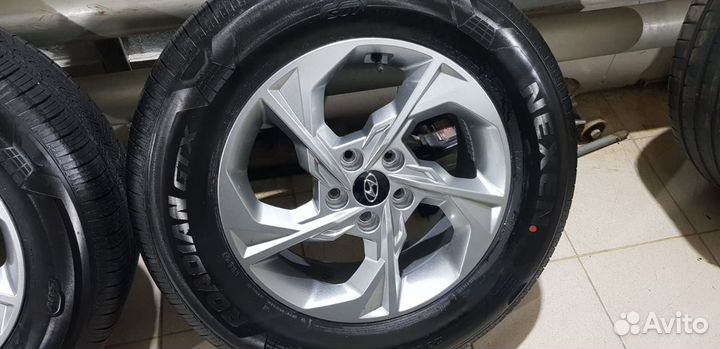 Продам комплект колес