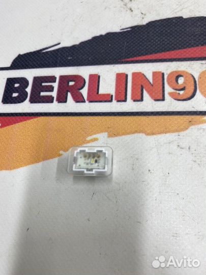 Подсветка двери задняя Audi A6 4G2 chva 2011