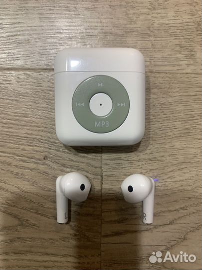 Mp3 плеер с блютуз наушниками