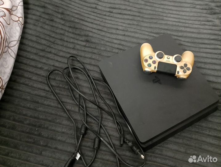 PS4 Slim