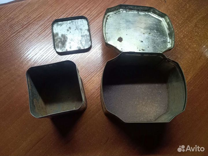 Жестяные банки чай грузинский конфеты