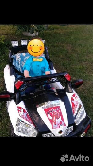 Детский электромобиль