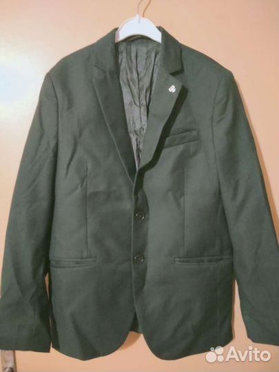 Пиджак школьный