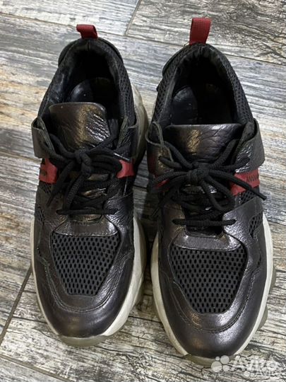 Кроссовки tendance 40