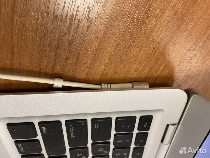 Ноутбук Apple MacBook Air 13’ 2009