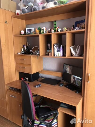 Мебельная стенка бу