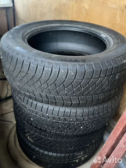 Continental ContiVikingContact 6 225/65 R17 102T