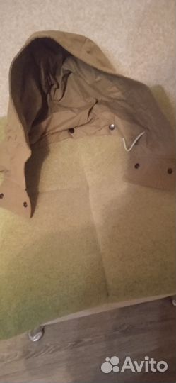 Воротники меховые и капюшон