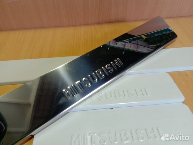 Накладки на пороги Mitsubishi Eclipse Cross (нерж)