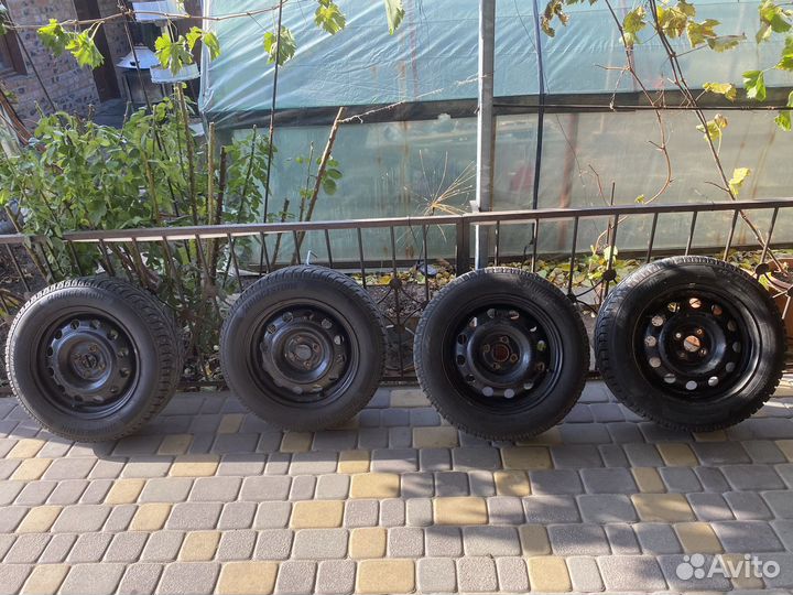 Bridgestone Ice Cruiser 7000S 185/65 R15