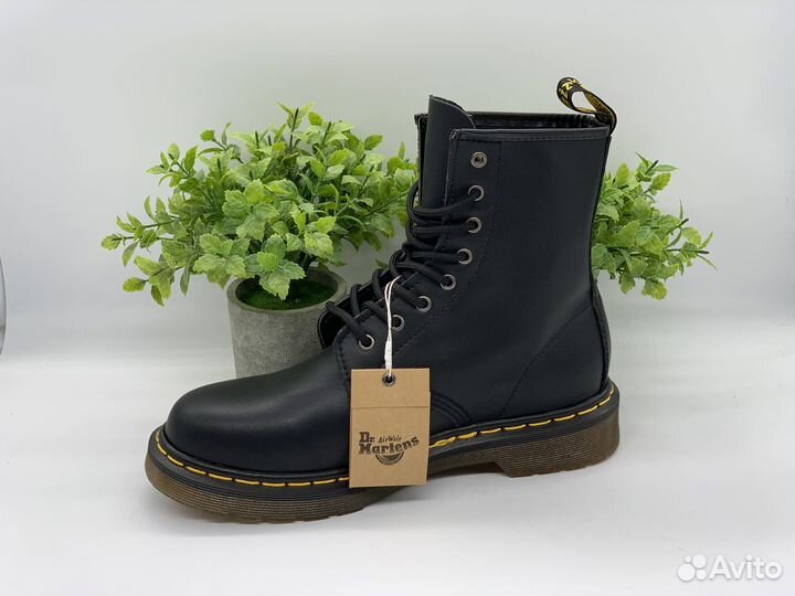 DR. Martens 1460 Jadon Black