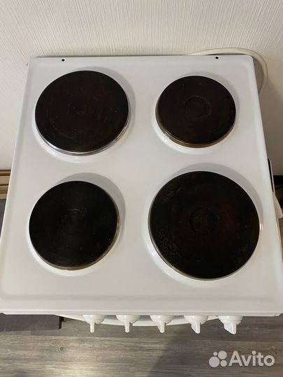 Бу Электрическая плита (50-55 см) Flama