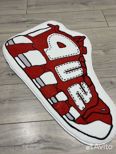 Supreme x Nike Air More Uptempo red