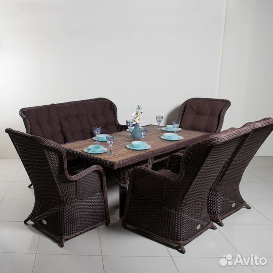 Комплект мебели из ротанга