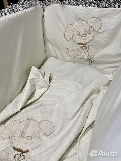 Комплект бортиков в кроватку и постельного