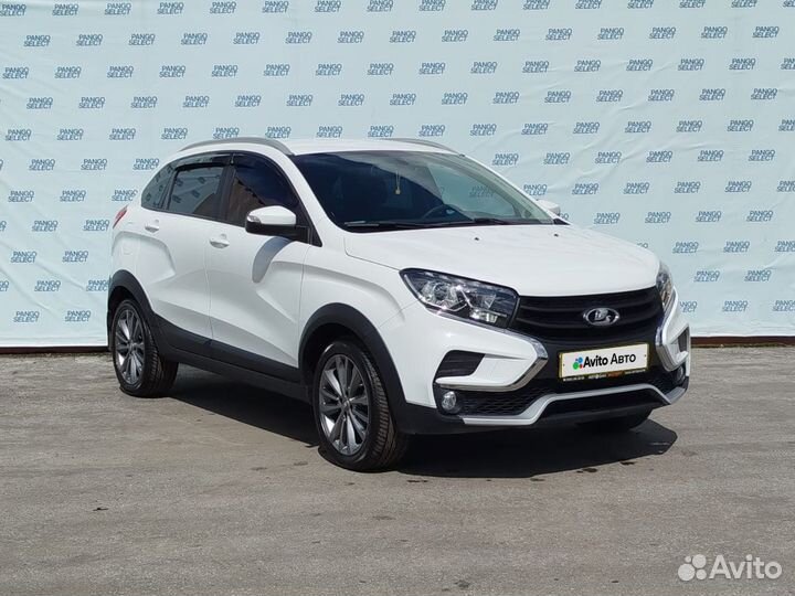 LADA XRAY Cross 1.8 МТ, 2019, 71 080 км