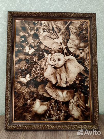 Картина выжженная на дереве