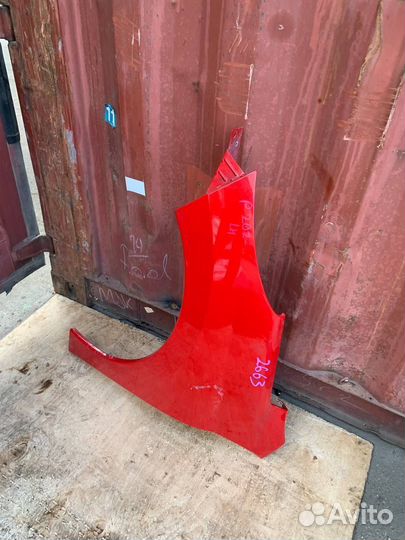 Крыло переднее левое Peugeot 207