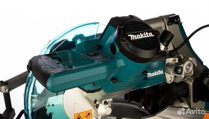 Торцовочная пила Makita LS1019L