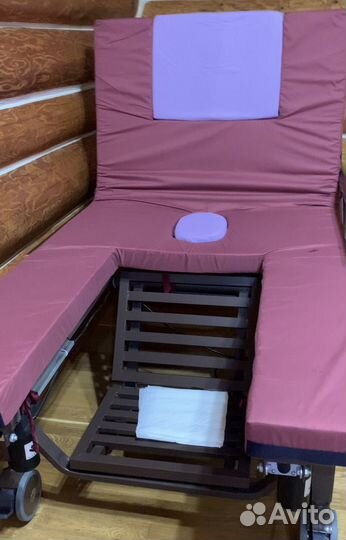 Кровать для лежачих больных, с электроприводом