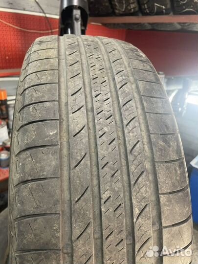 Giti GitiComfort SUV 520 215/65 R16 102H