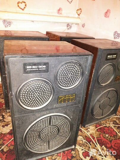 Стереоусилитель вега 10У-120С + 4 колонки