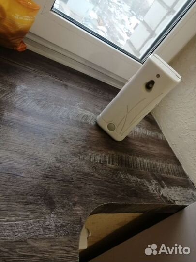 Автоматический распылитель освежитель воздуха