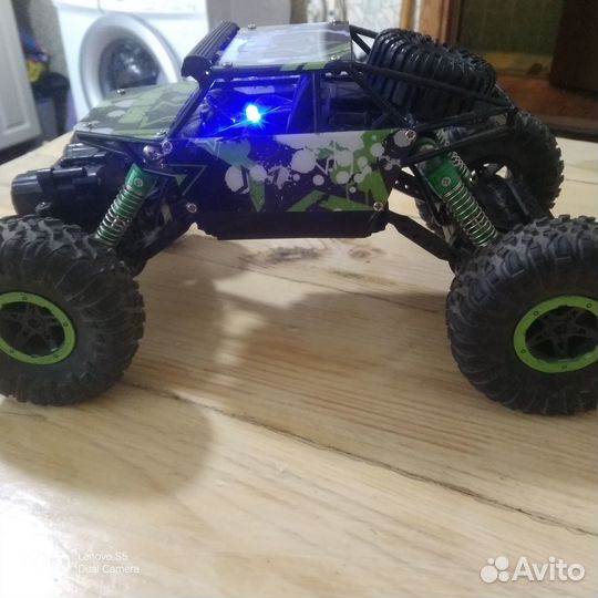 Машина на радиоуправлении