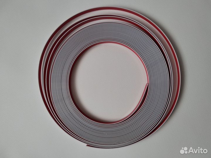 Молдинг самоклеющийся 10 метров