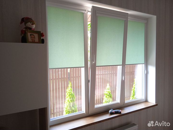 Рулонные шторы с направляющими