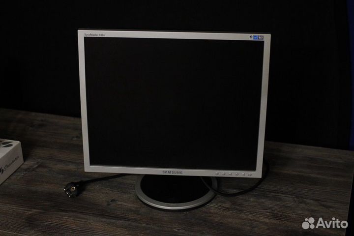 Монитор для компьютера samsung syncmaster 940B