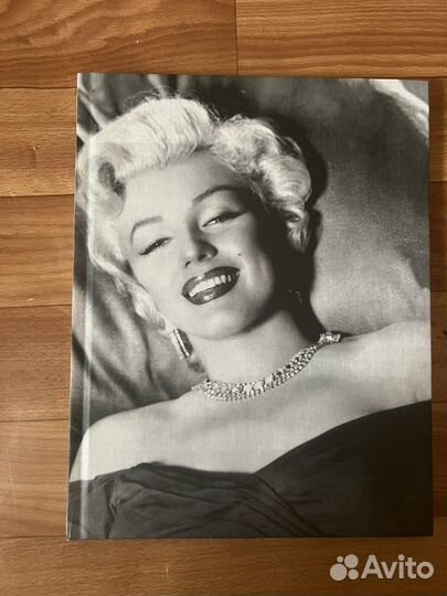 Книга Мэрилин Монро