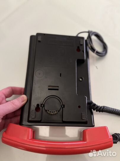 Телефон ретро